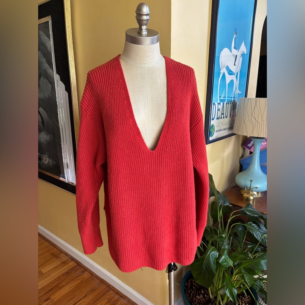 banana republic deep-v neck sweater